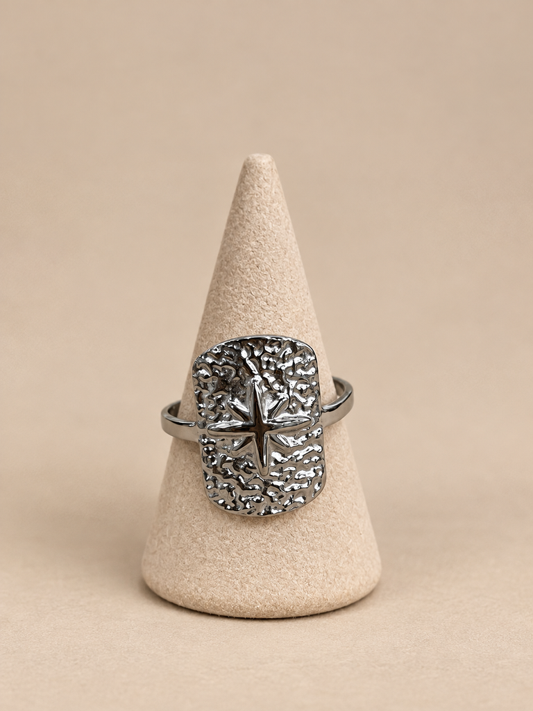 Anillo Fiorella